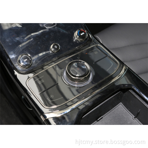 2022 NETA U fashionable compact suv 400km in stock online sales of 5-door 5-seat electric vehicle